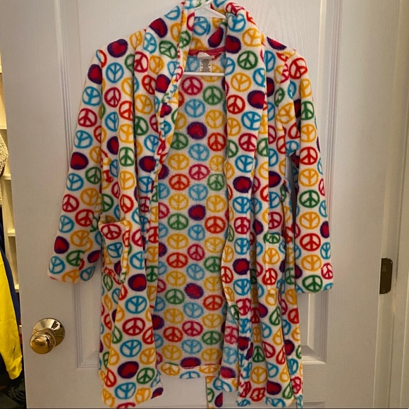 Girls Robe - Picture 1 of 3
